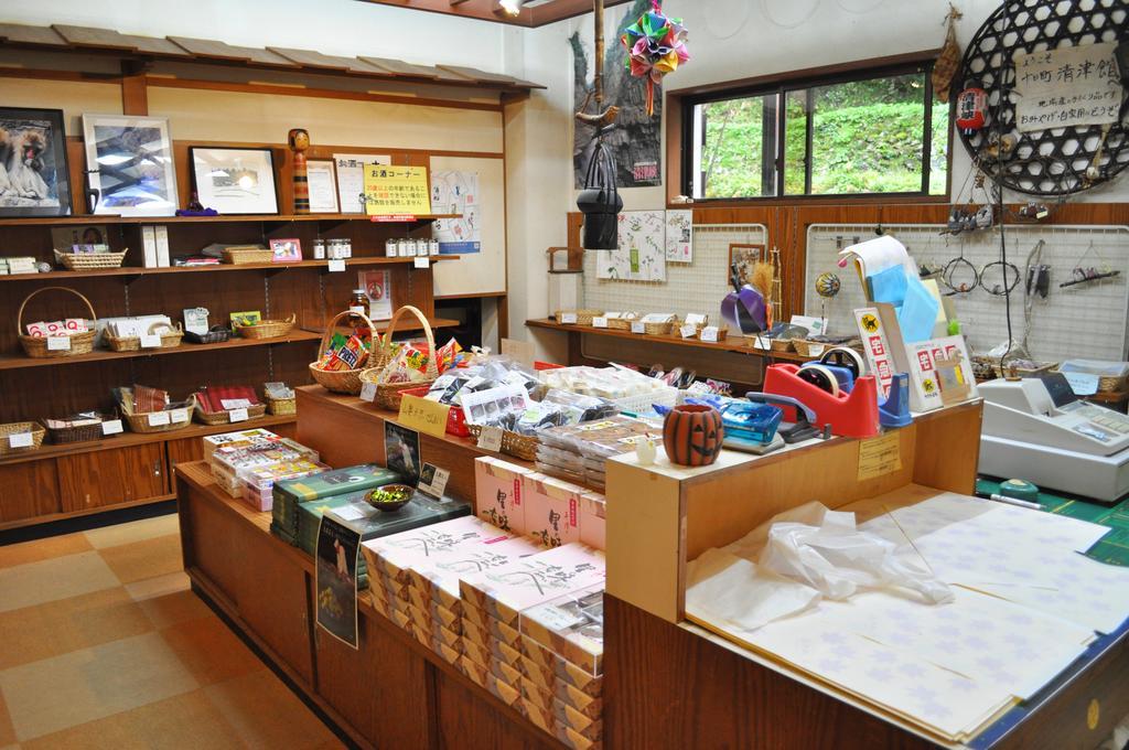 Hôtel Kiyotsukan à Tōkamachi Extérieur photo