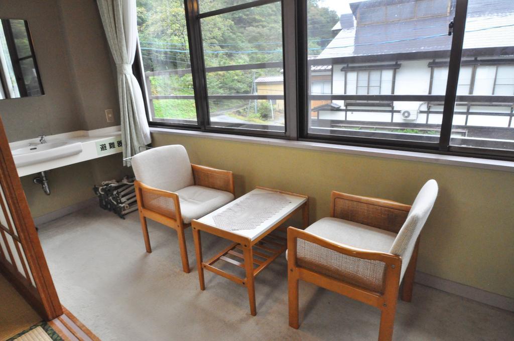 Hôtel Kiyotsukan à Tōkamachi Extérieur photo